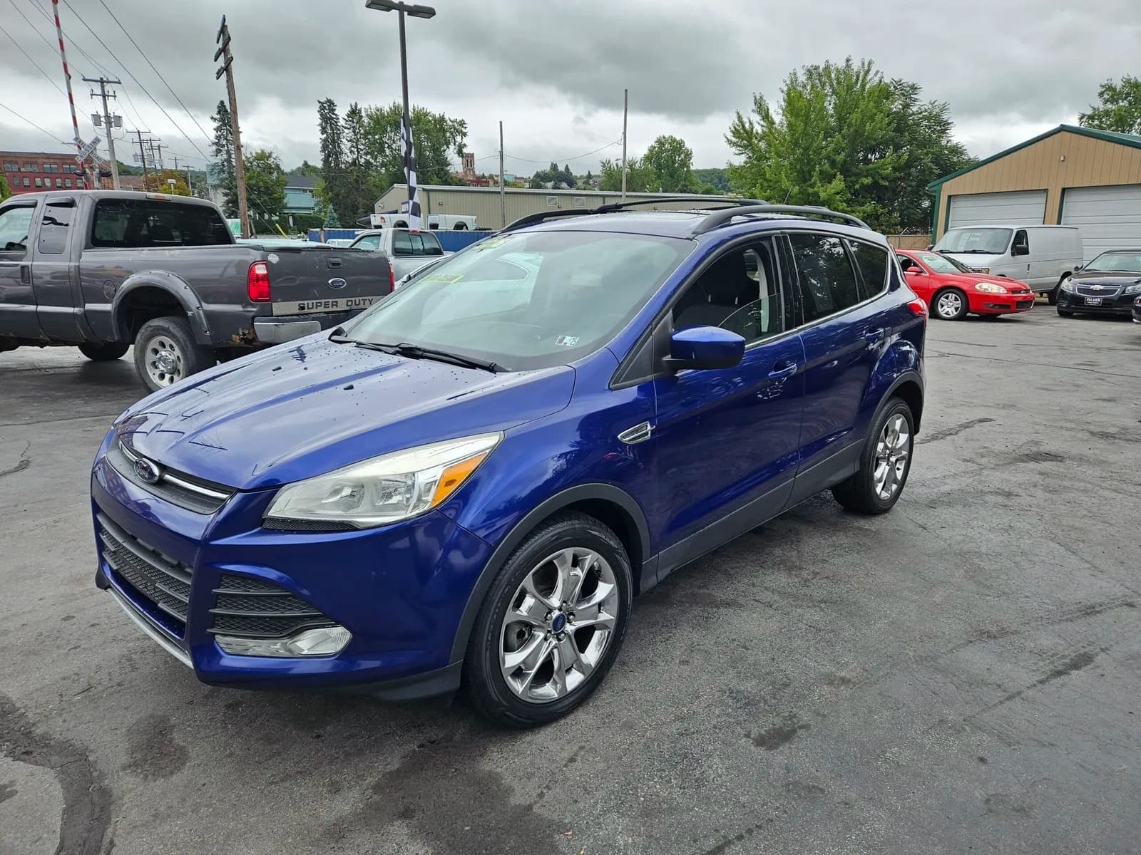 2016 Blue Ford Escape