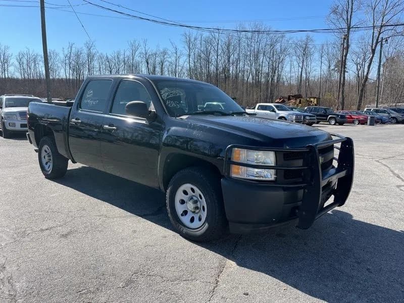 2009 Chevrolet Silverado 1500 LS Crew Cab - Pickup
