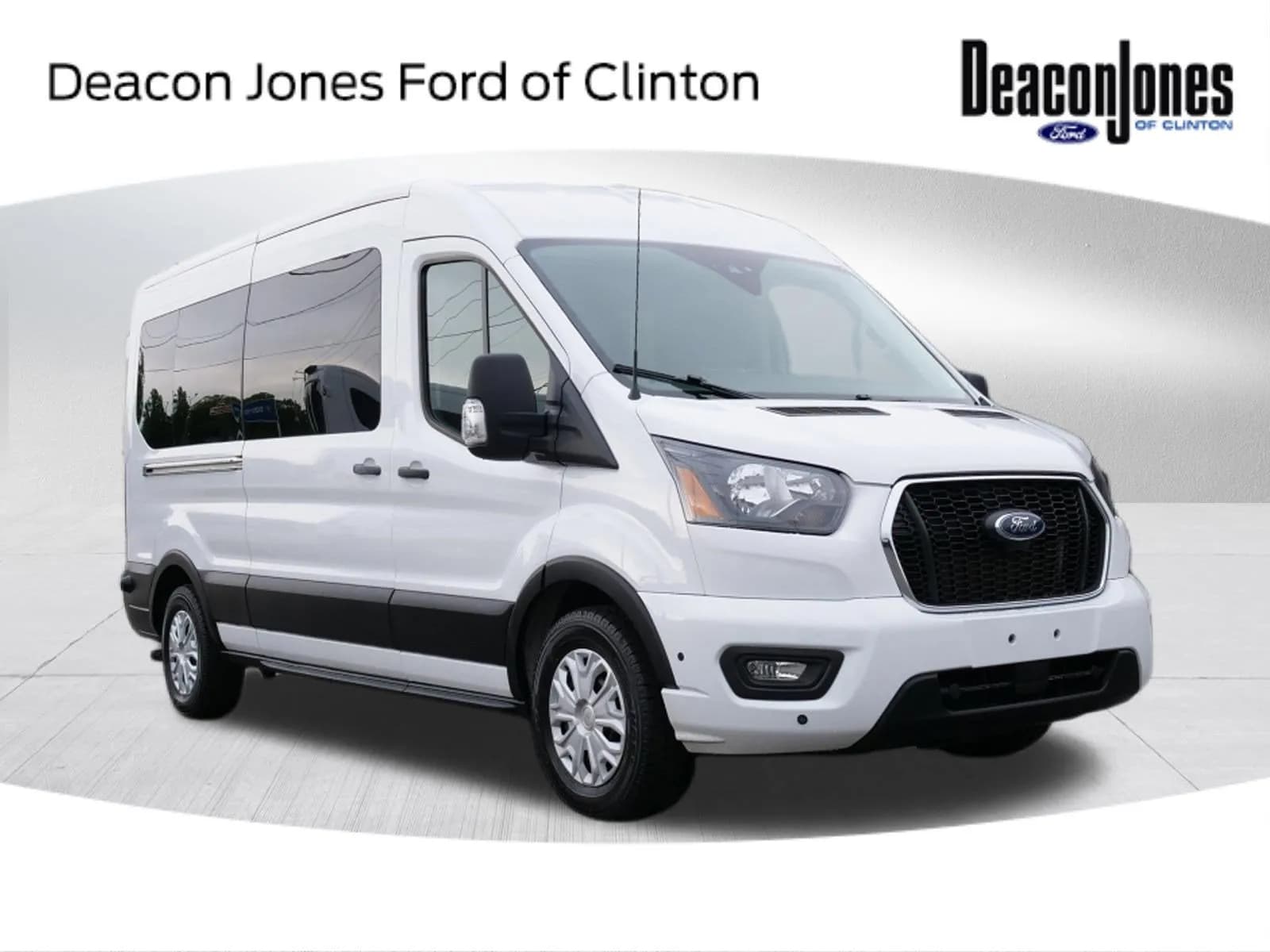 2024 Ford Transit Passenger Wagon - Vans