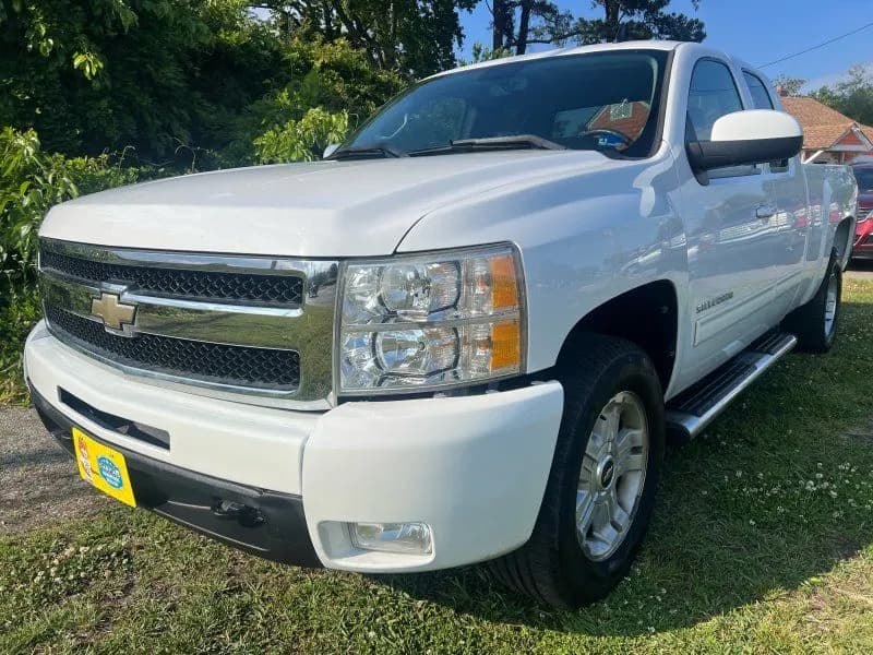 2011 Chevrolet Silverado 1500 - Pickup