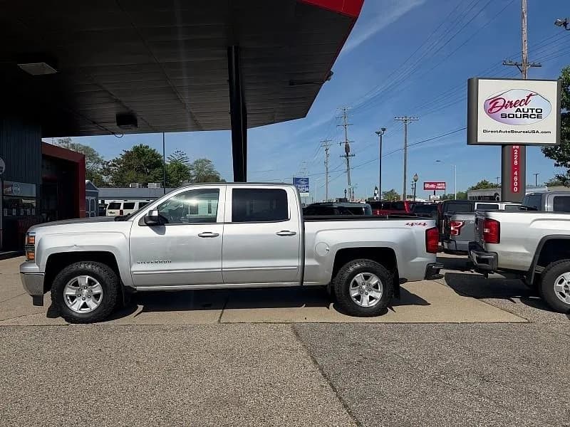 2015 Chevrolet Silverado 1500 LT Crew Cab - Pickup