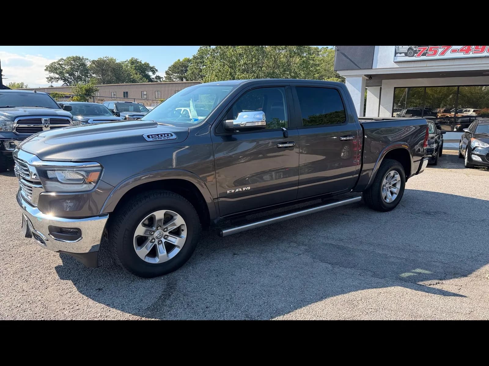 2019 Ram 1500 Laramie - Pickup
