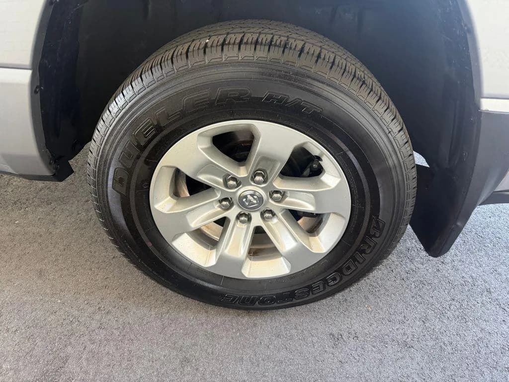 2020 Courtesy Auto Sales 1500 - Pickup