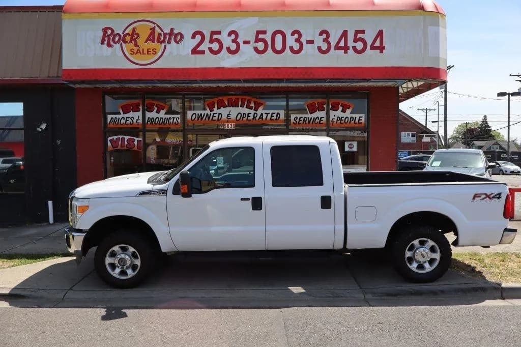 2013 Ford F-250 SD King Ranch Crew Cab - Pickup