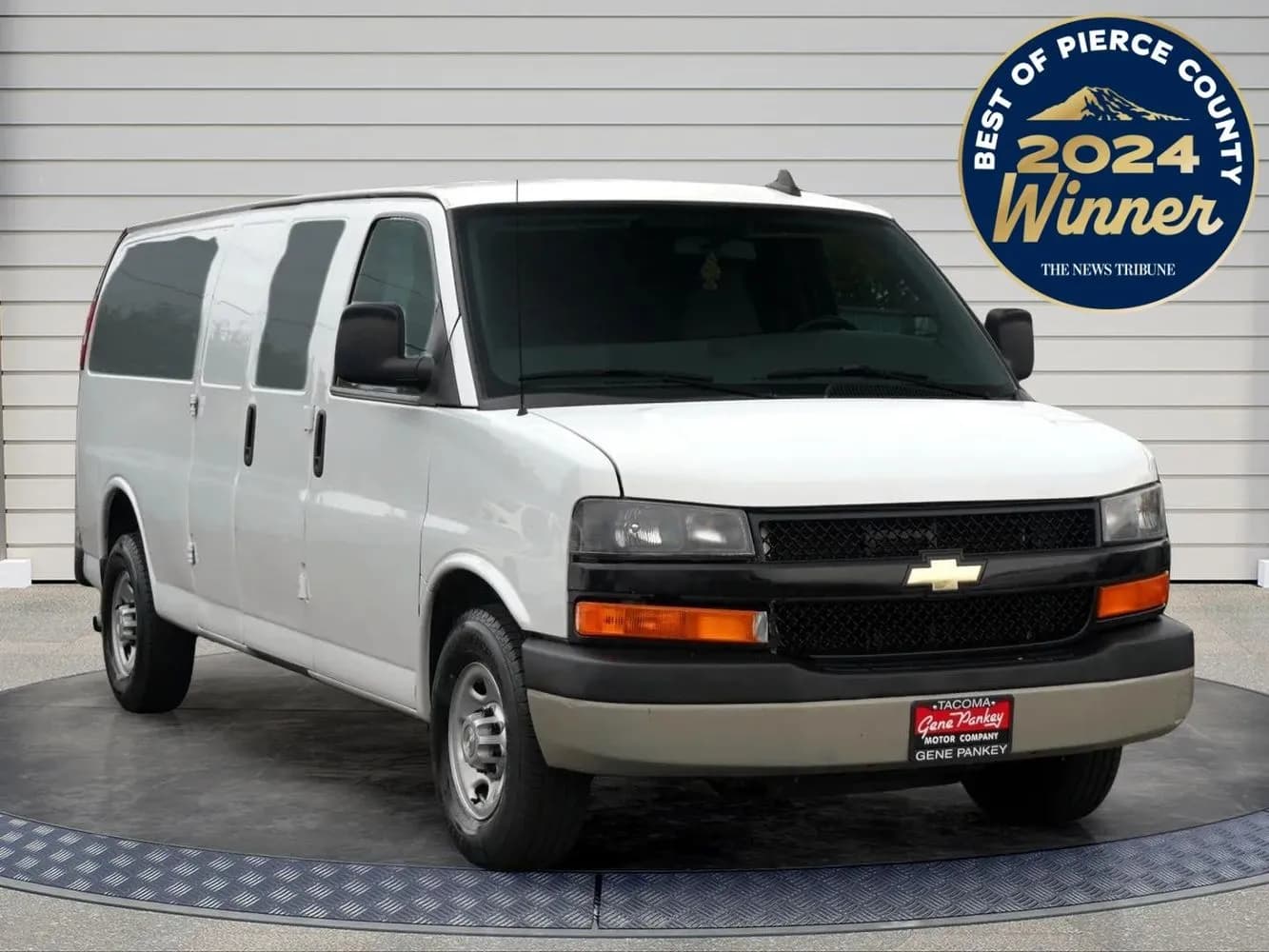 2018 Chevrolet Express 3500 Work Van - Pickup