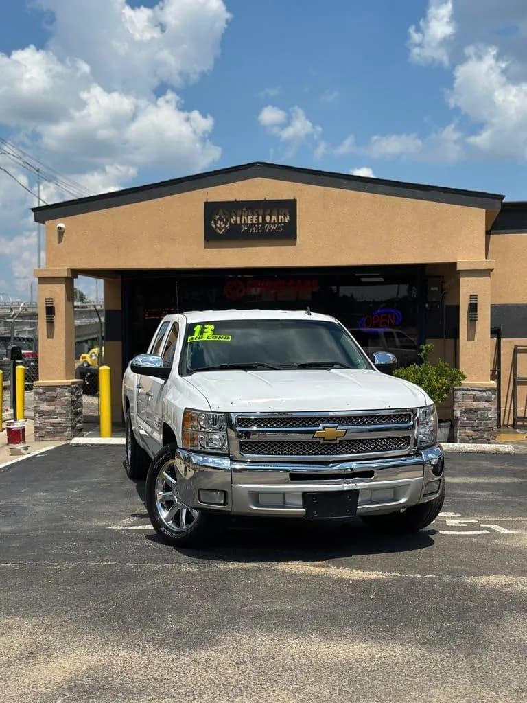 2013 Chevrolet Silverado 1500 LT Crew Cab - Pickup