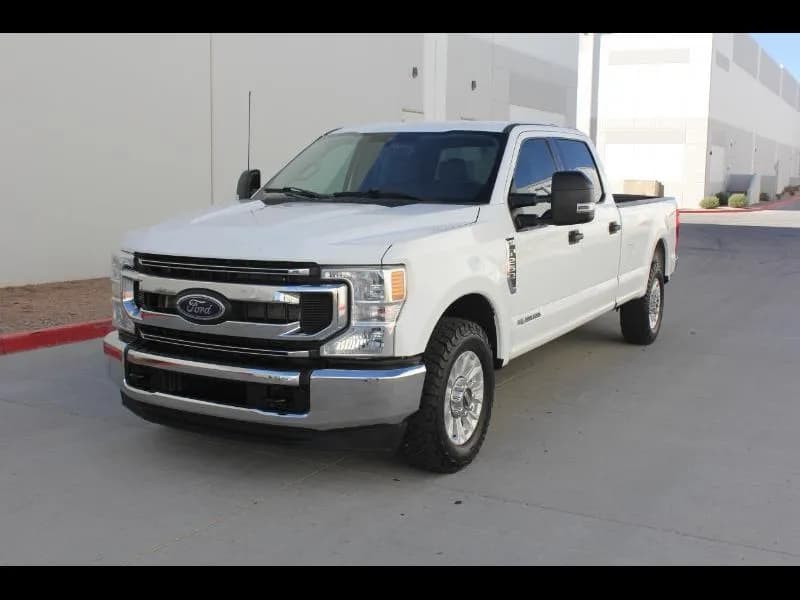 2022 Ford F-250 SD XLT 176" WB 6.7L - Pickup