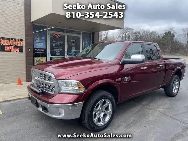 2018 Ram 1500 Laramie Crew Cab LWB - Pickup
