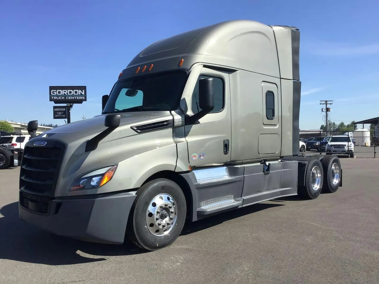 2025 Freightliner Cascadia