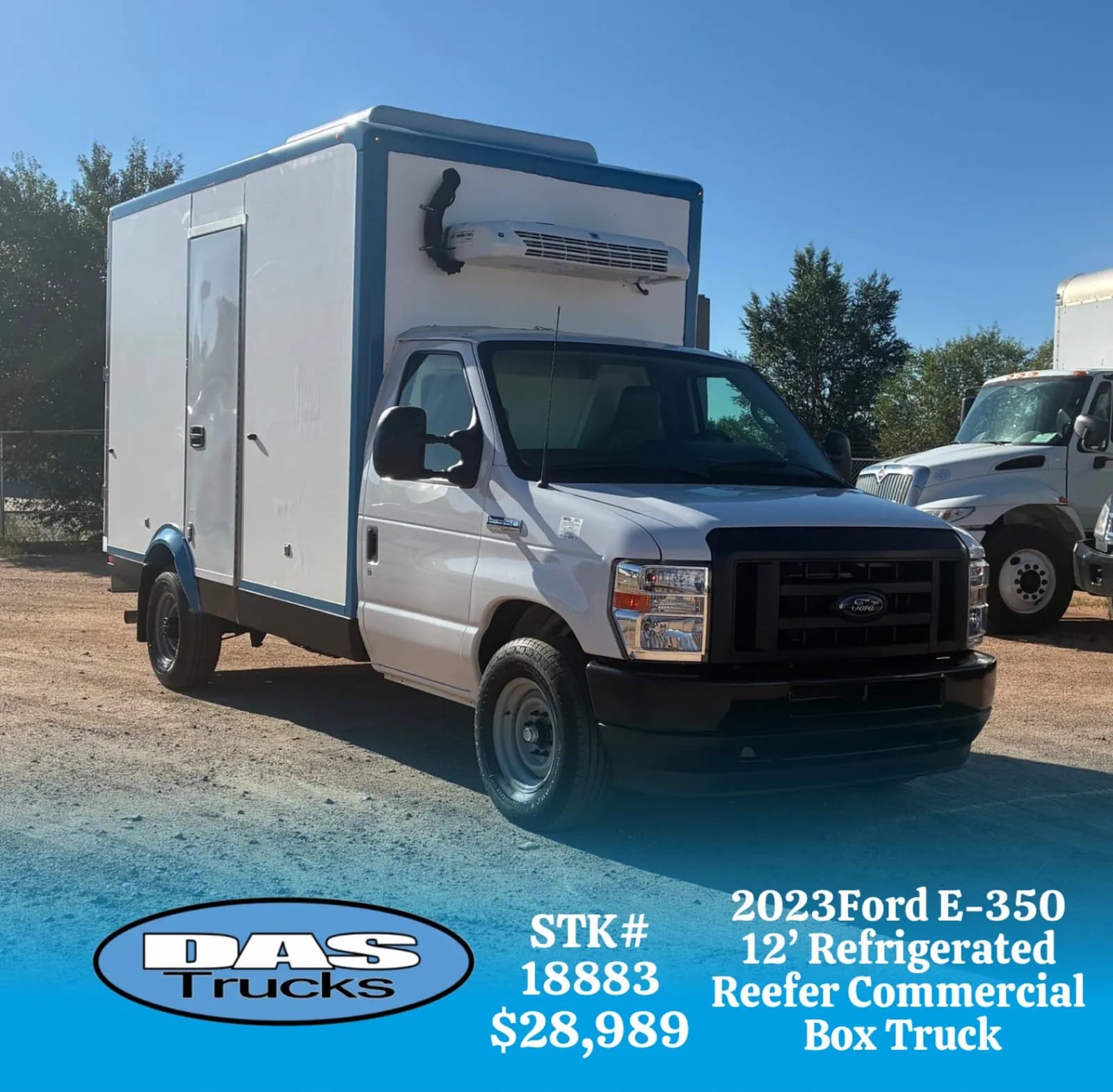 2023 Ford E-350 12'