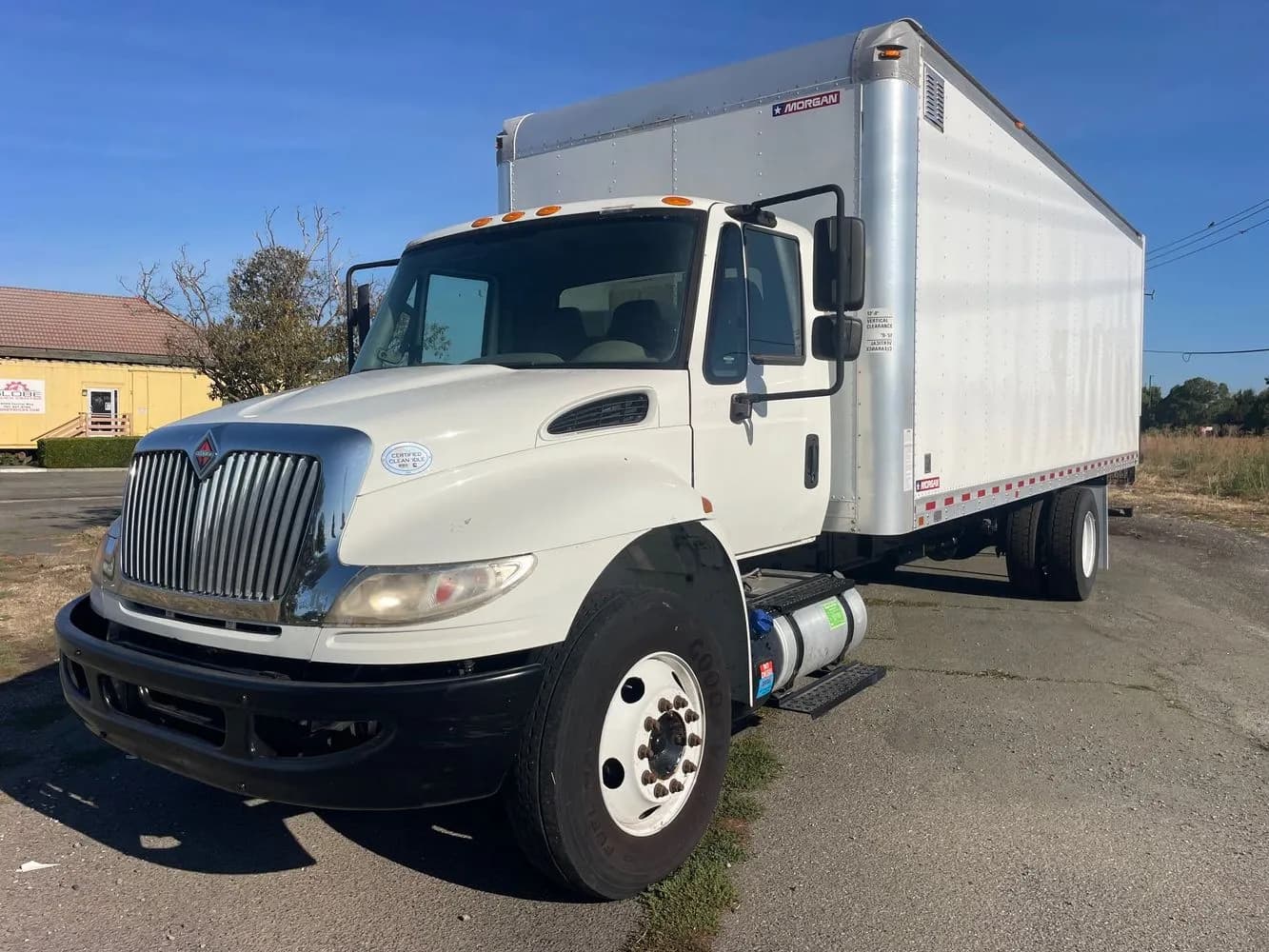 2017 International DuraStar 4300 - Box