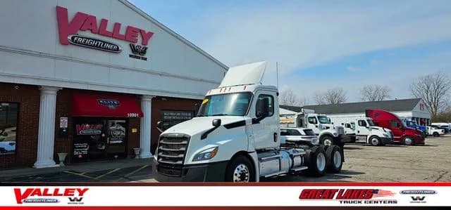 2020 Freightliner Cascadia