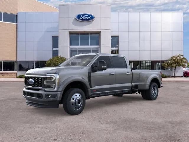 2026 Ford F-450 Crew Cab - Pickup