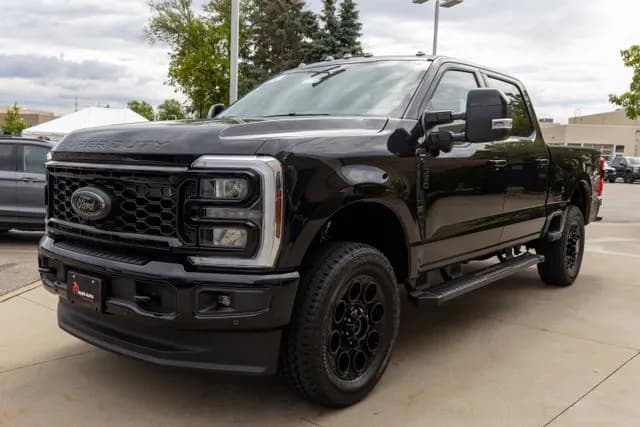 2026 Ford F-350 Crew Cab - Pickup