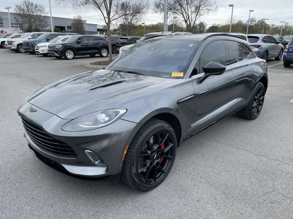 2022 Aston MartinDBX 4DR