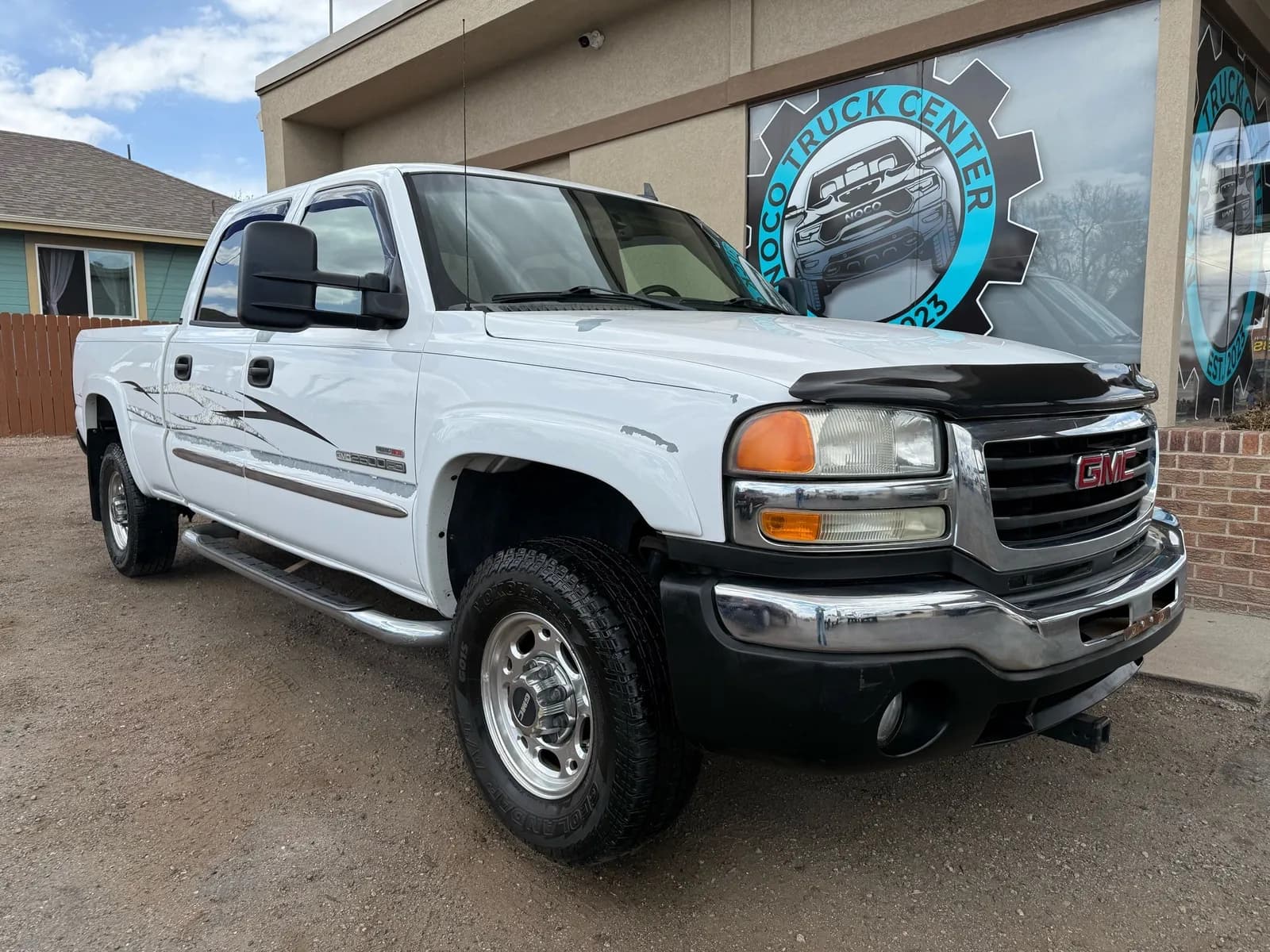 2006 GMC Sierra 2500HD - Pickup