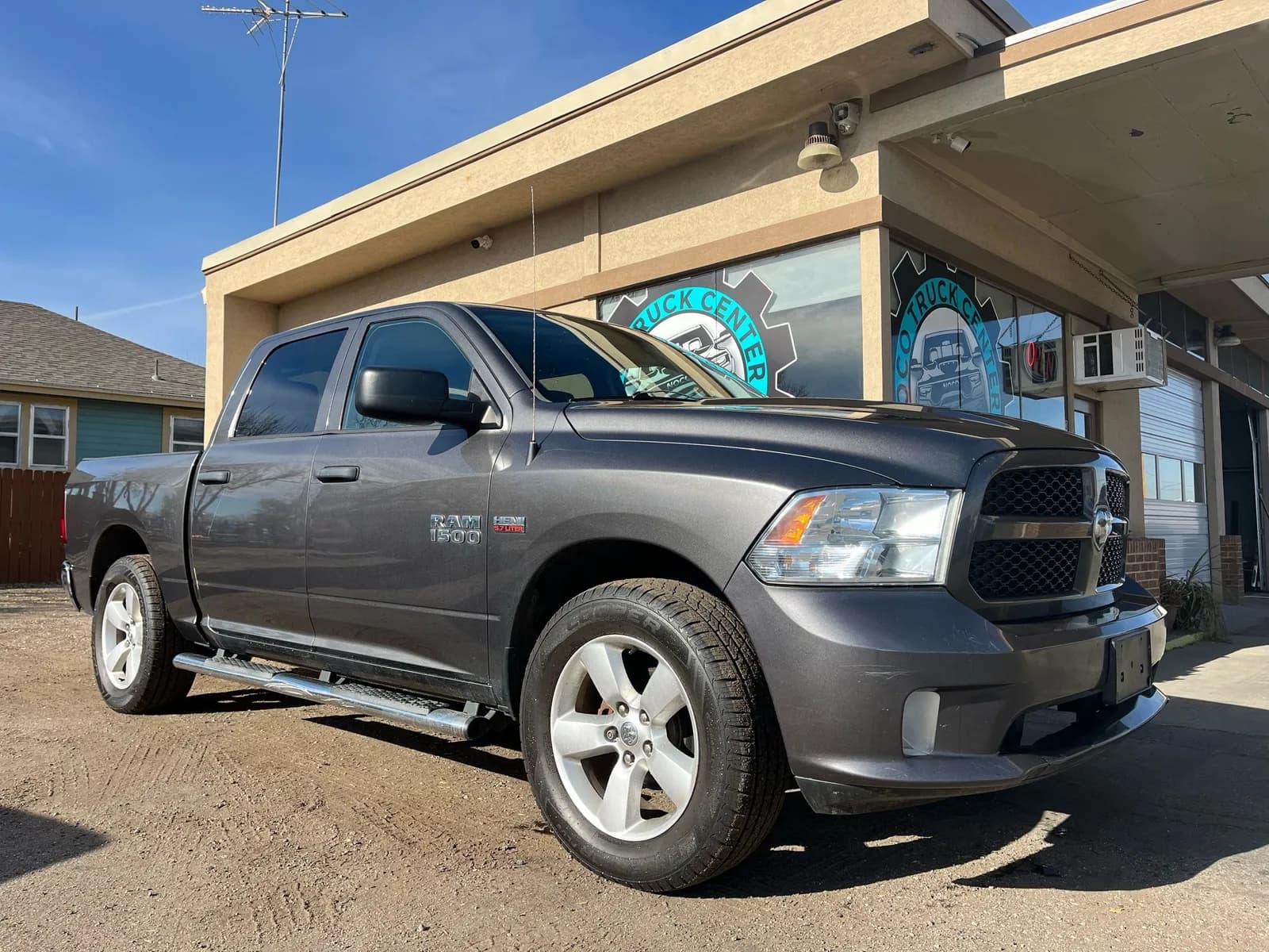 2014 Ram 1500 - Pickup