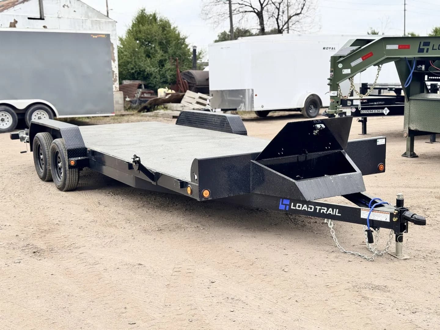 2025 - Car Hauler Trucks