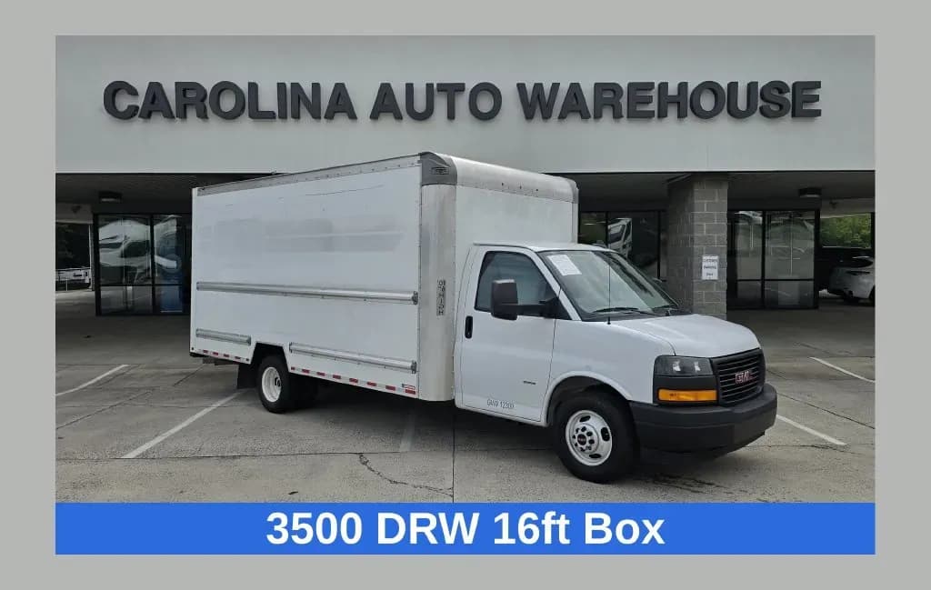 2021 GMC Savana 3500 - Box