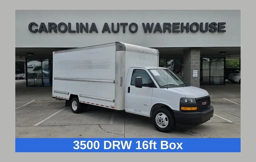 2021 GMC Savana 3500 - Box