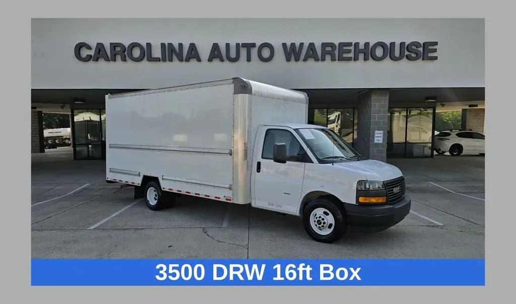 2021 GMC Savana 3500 - Box
