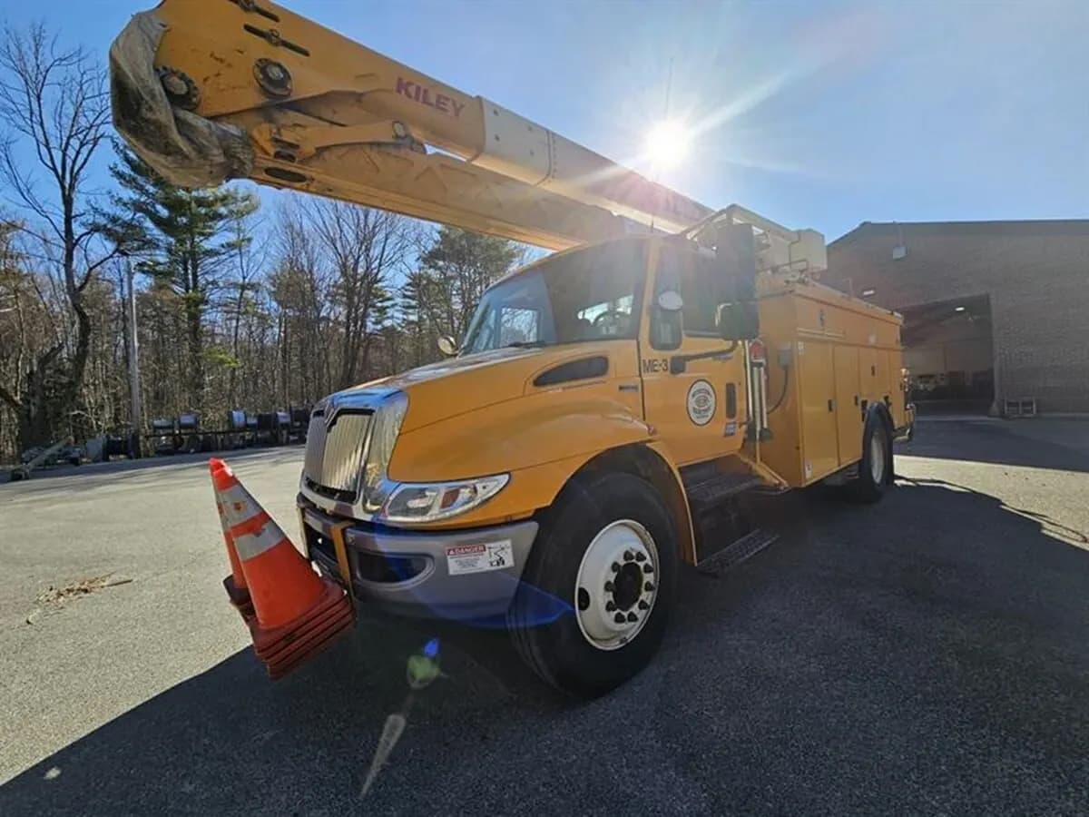 2014 International DURASTAR 4300 - Bucket