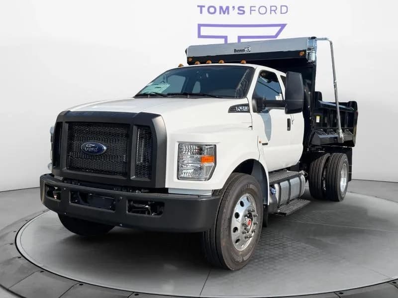 2027 Ford F-650SD