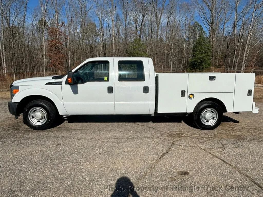 2014 Ford F250HD CREW CAB - Pickup