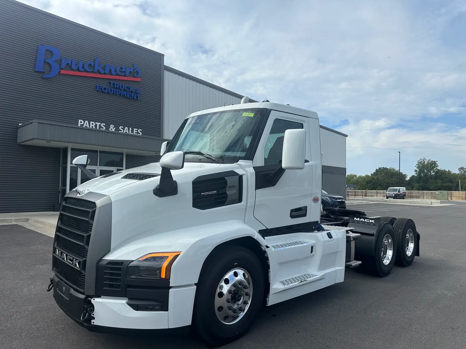 2026 Mack PR64T - Day Cab