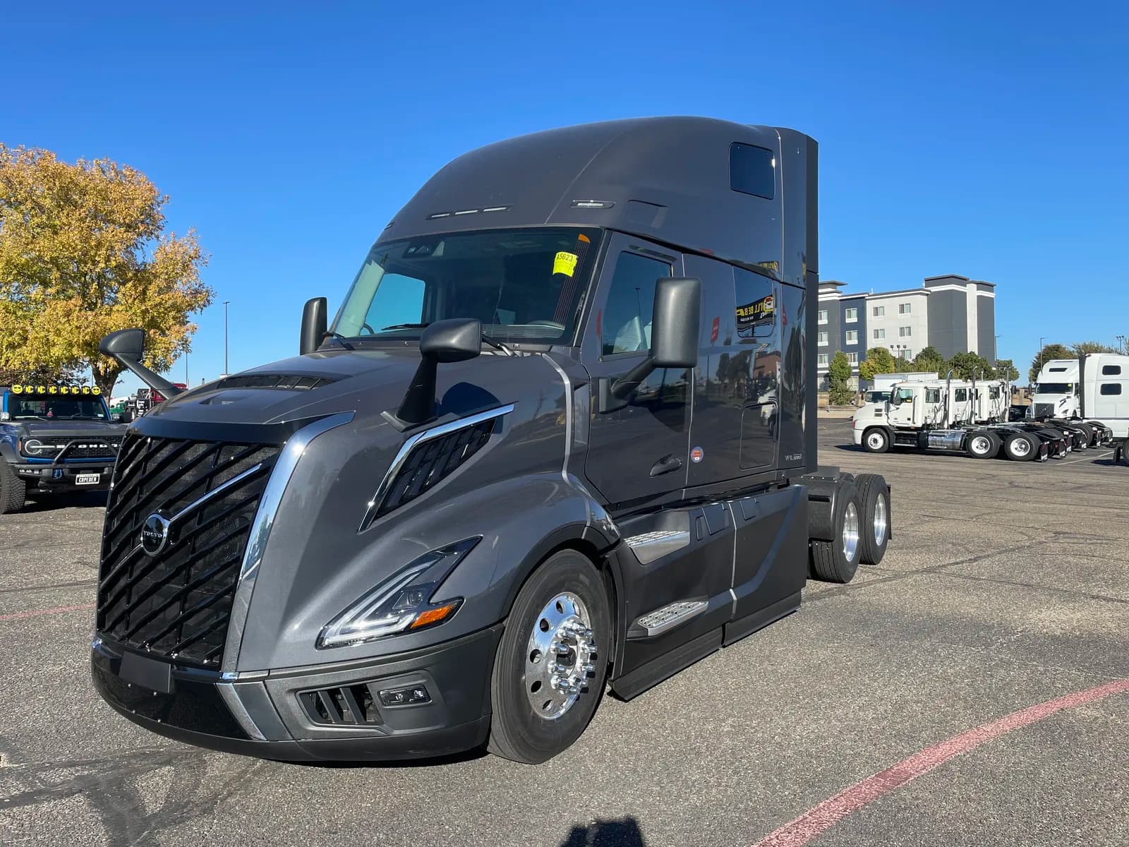 2026 Volvo VNL64T660 - Sleeper