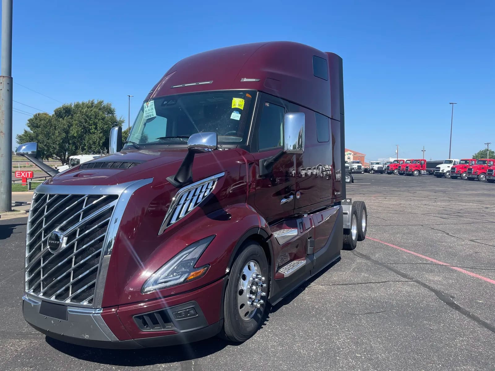 2026 Volvo VNL64T860 - Sleeper