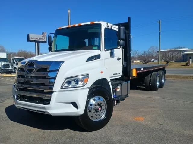 2026 Hino XL8M