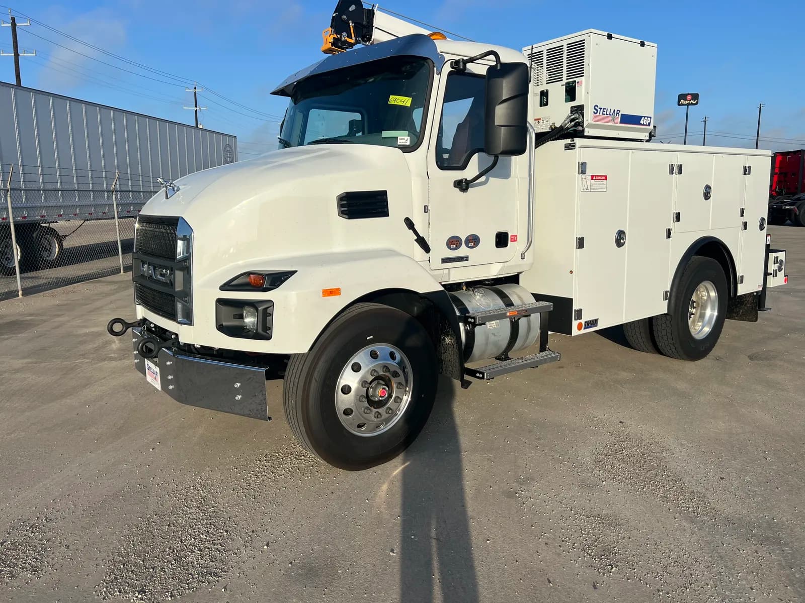 2026 Mack MD6 - Service
