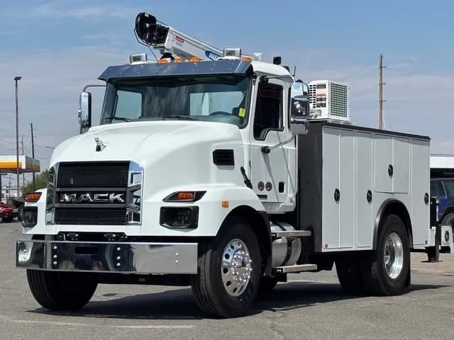 2026 Mack MD6 - Crane