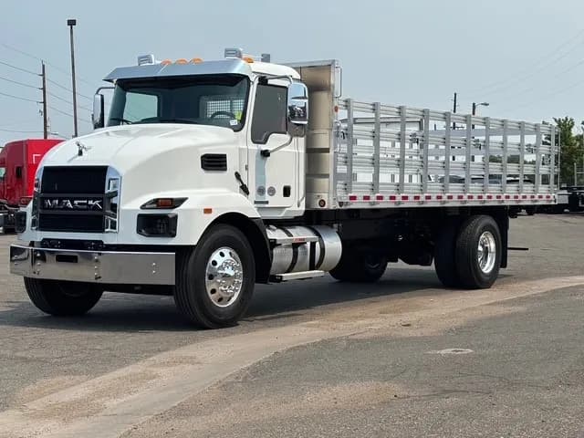 2026 Mack MD7 - Flatbed