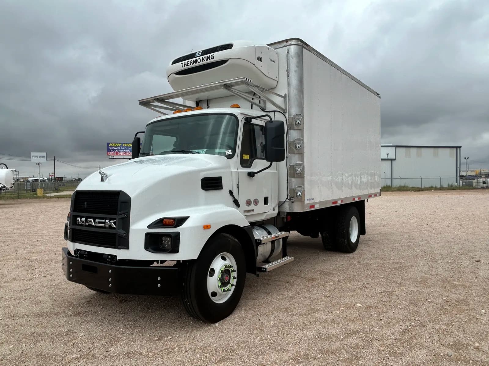 2026 Mack MD6 - Refrigerated