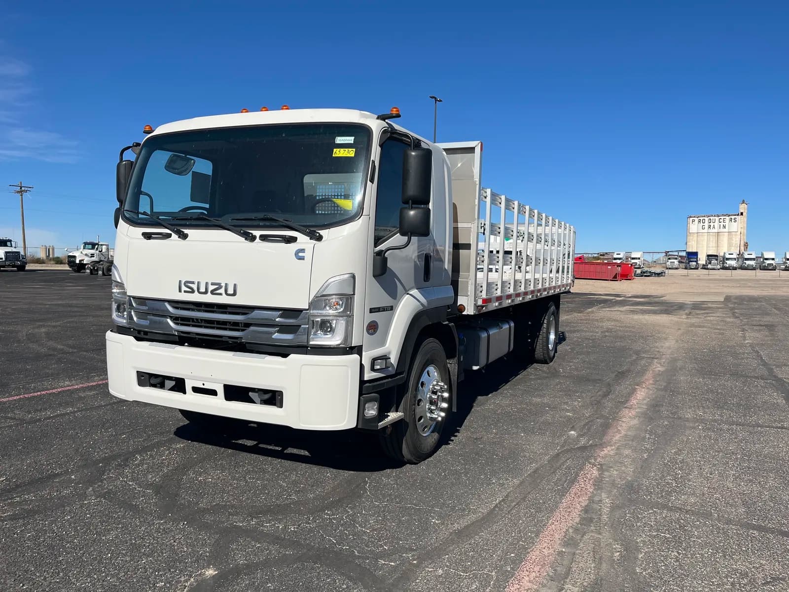2025 Isuzu FTR - Stake