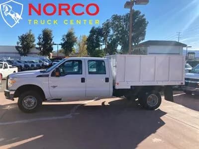 2014 Ford F-350 Super Duty XL Crew Cab 10' - Dump