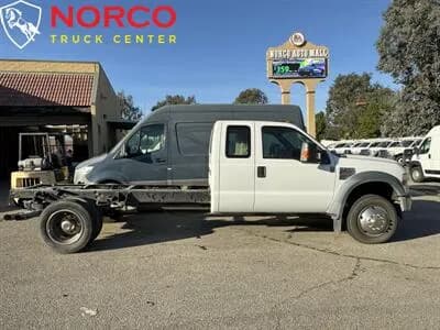 2008 Ford F-550 XL Extended Cab Cab & Chassis Extended Cab 12' - Dump
