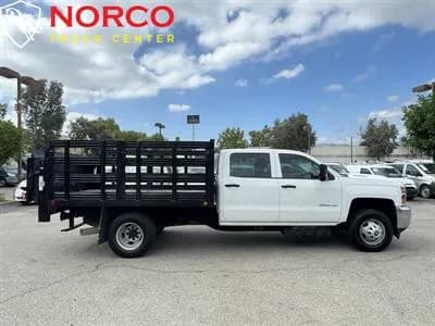 2019 Chevrolet Silverado 3500HD CC Work Truck 9' - Stake