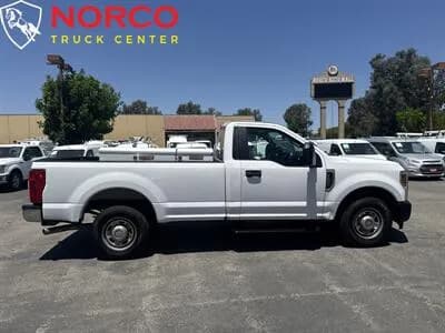 2019 Ford F-250 Super Duty - Stake