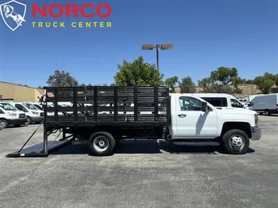 2017 Chevrolet Silverado 3500HD CC Work Truck,12' - Stake