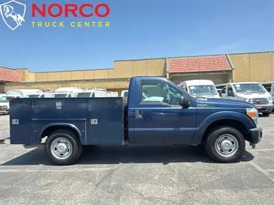 2013 Ford F-250 Super Duty XL - Service