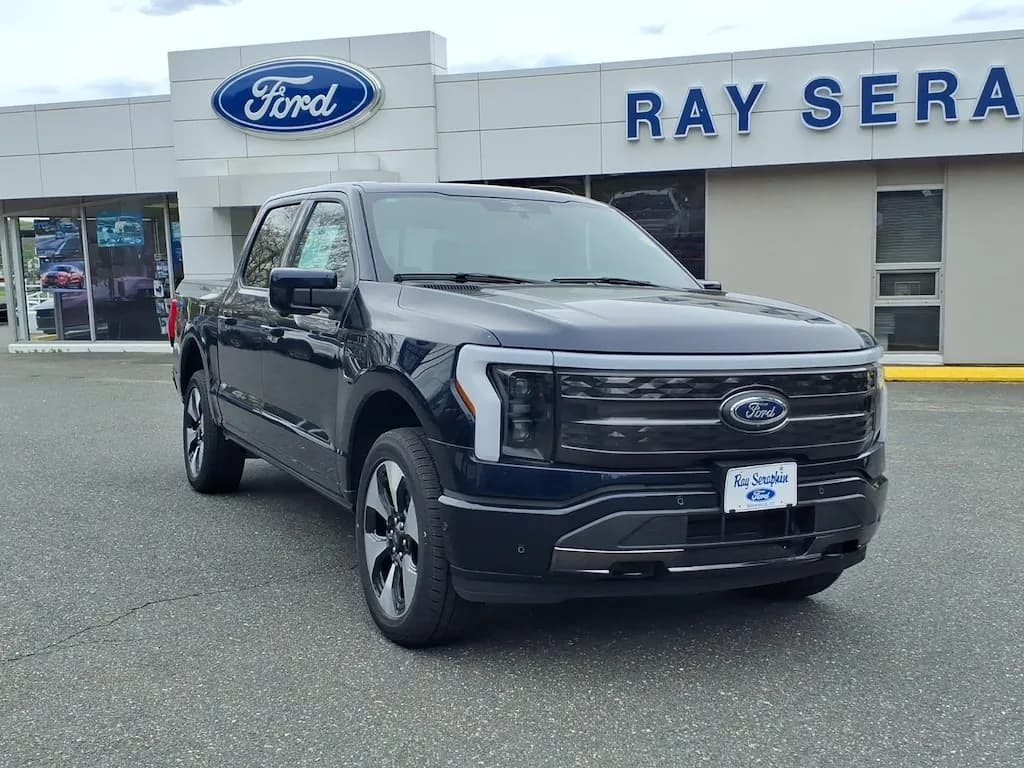 2023 Ford F-150 Lightning - Pickup