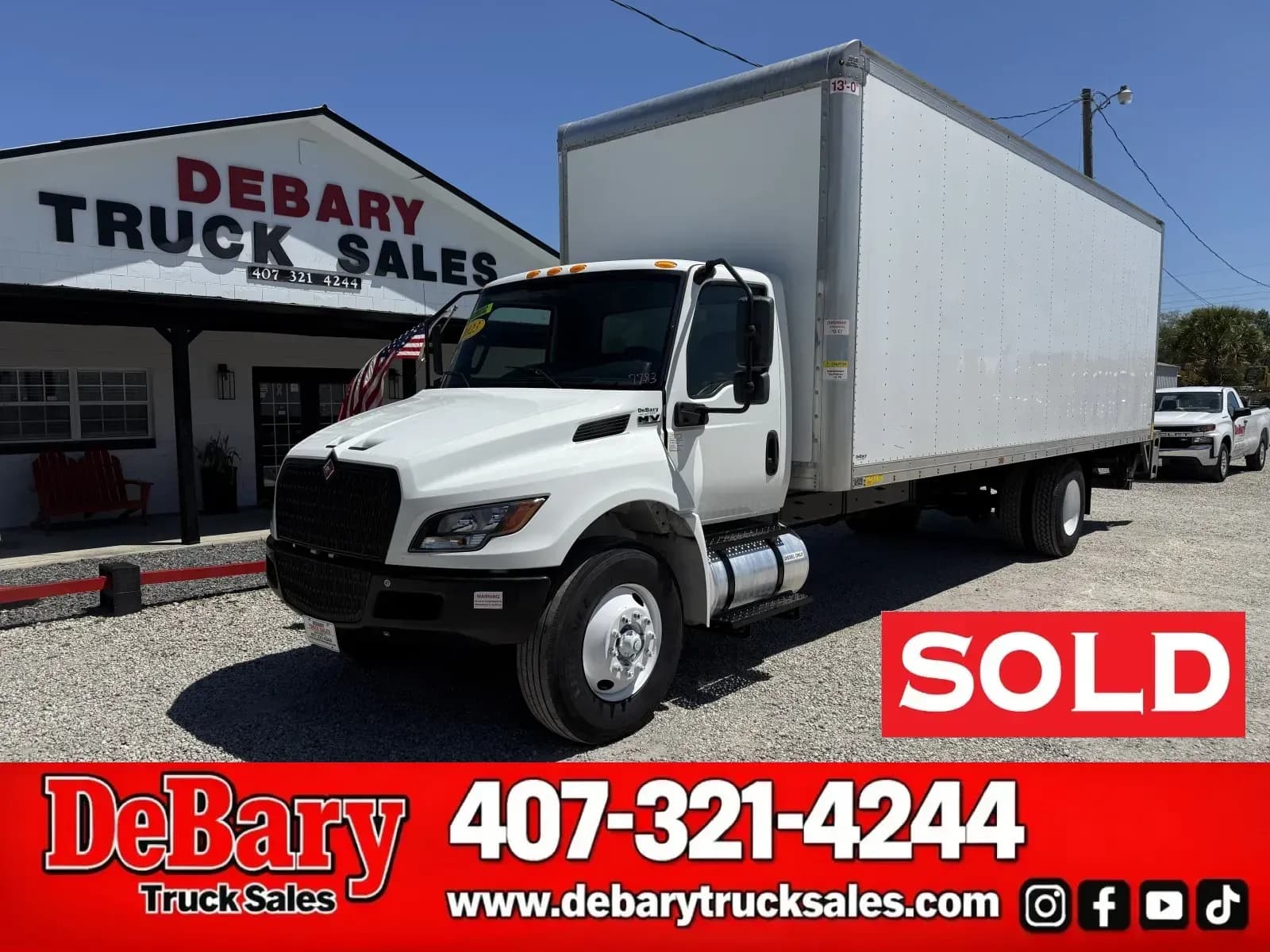 2023 International MV607 - Box