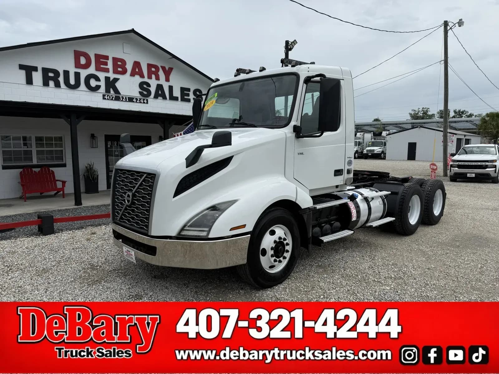2019 Volvo VNL - Day Cab