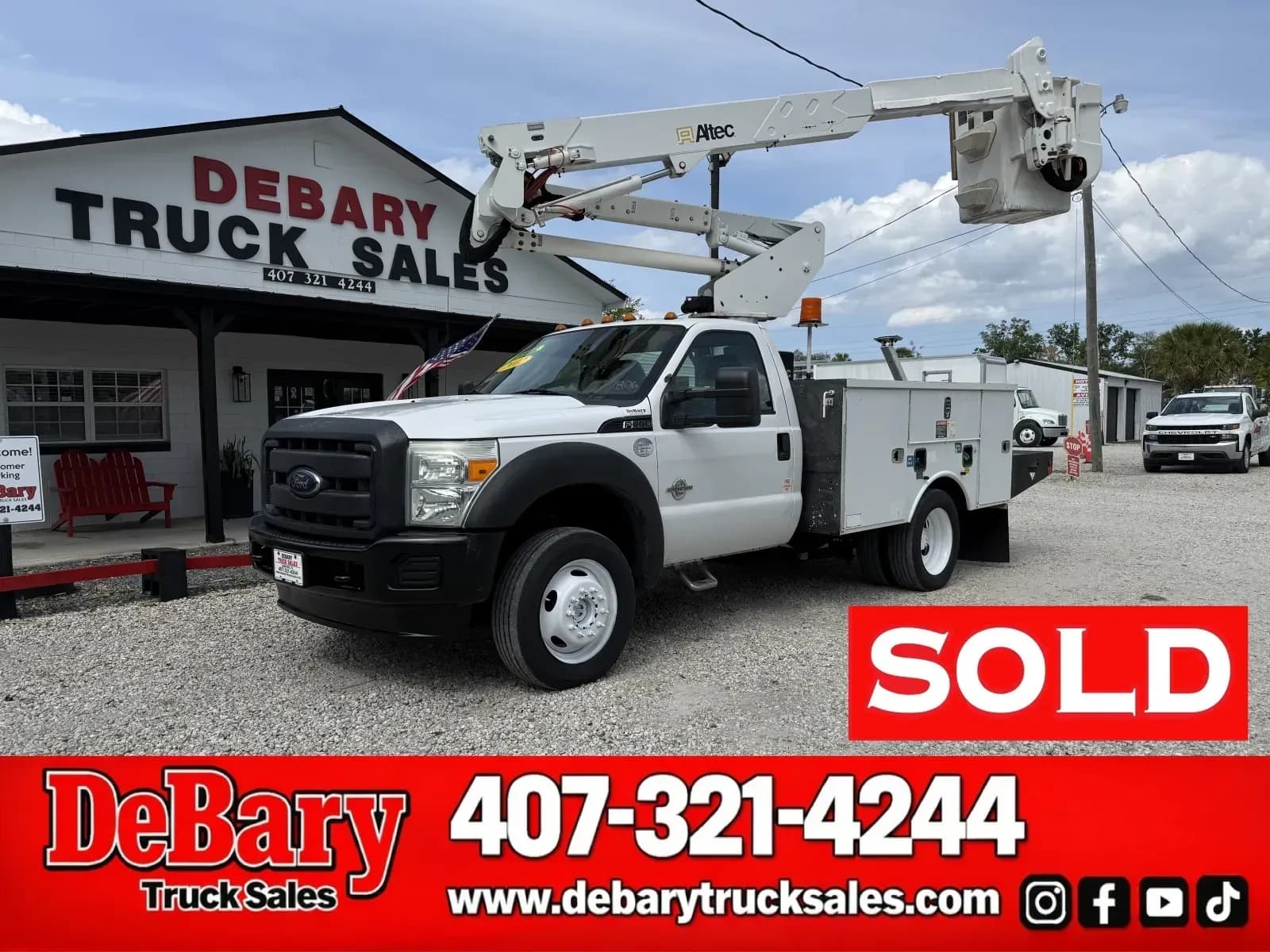 2012 Ford F-550 Super Duty - Bucket