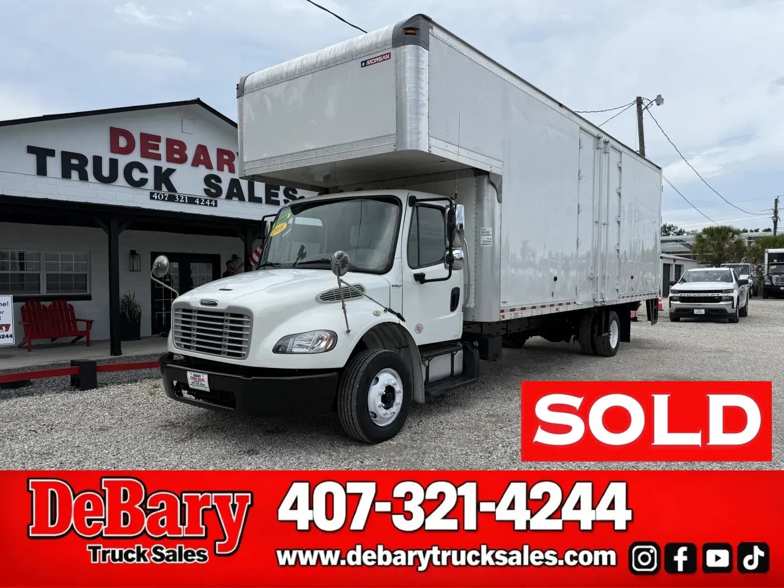 2018 Freightliner M2 106 - Box