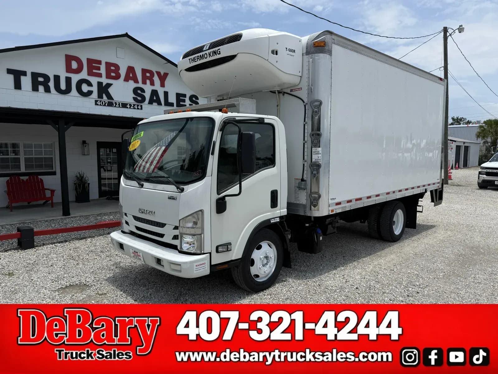 2017 Isuzu NPR HD - Refrigerated