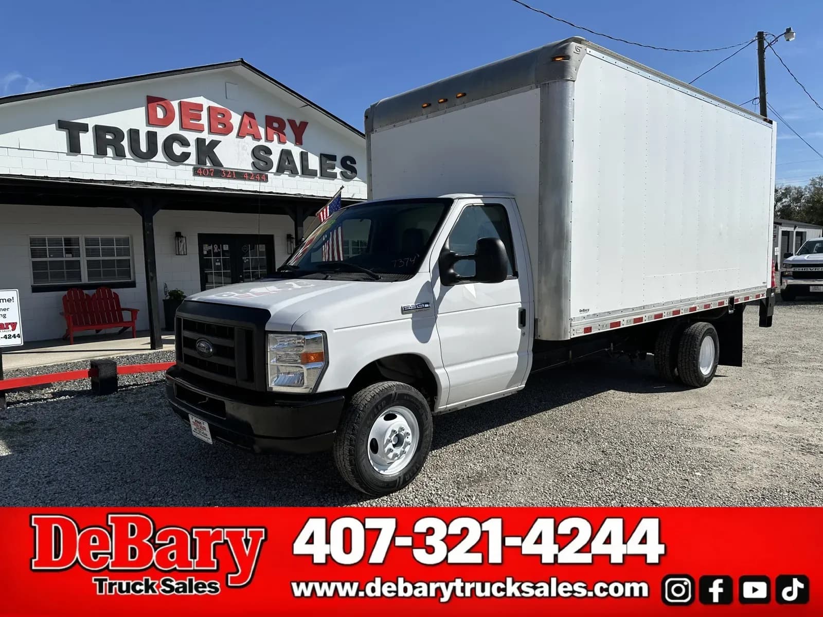2019 Ford E-350 - Box